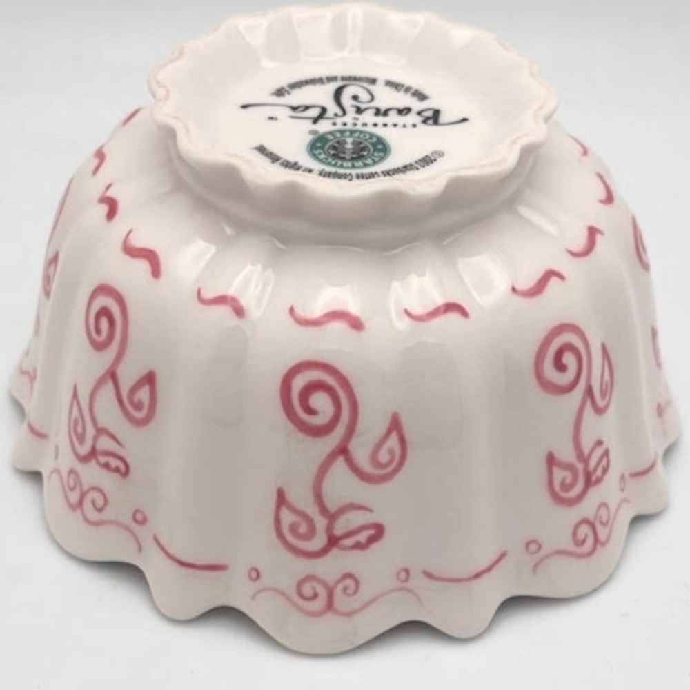 Vintage 2003 Starbucks Coffee Barista White Pink Scalloped Bowl Ruffled - Picture 3 of 4